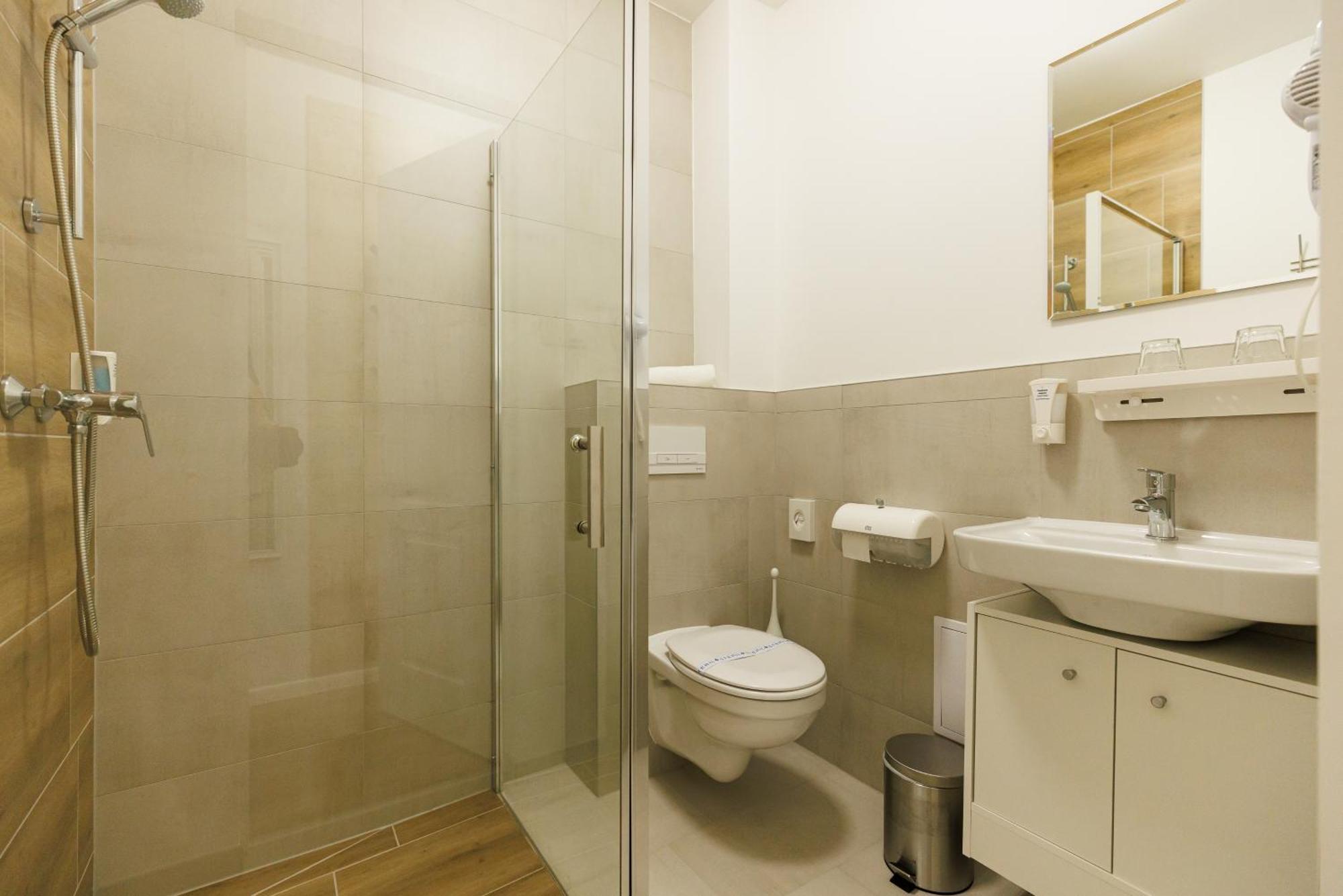 Safari Hotel Szeged Buitenkant foto