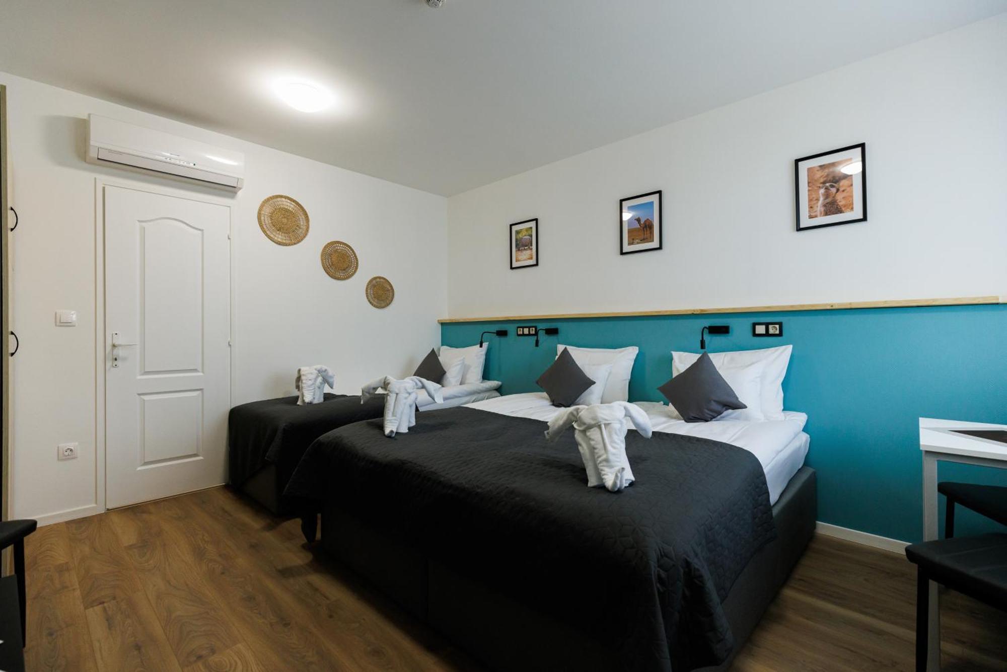 Safari Hotel Szeged Buitenkant foto