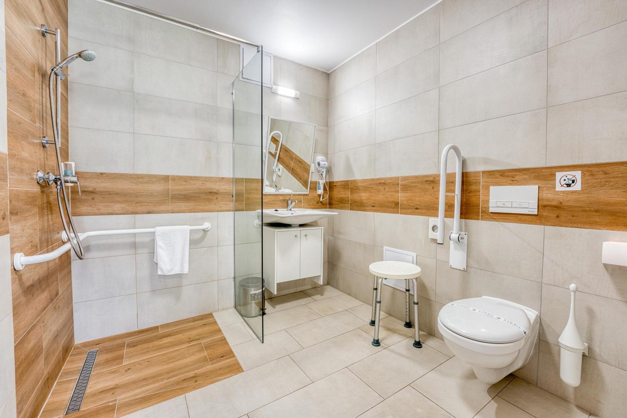 Safari Hotel Szeged Buitenkant foto